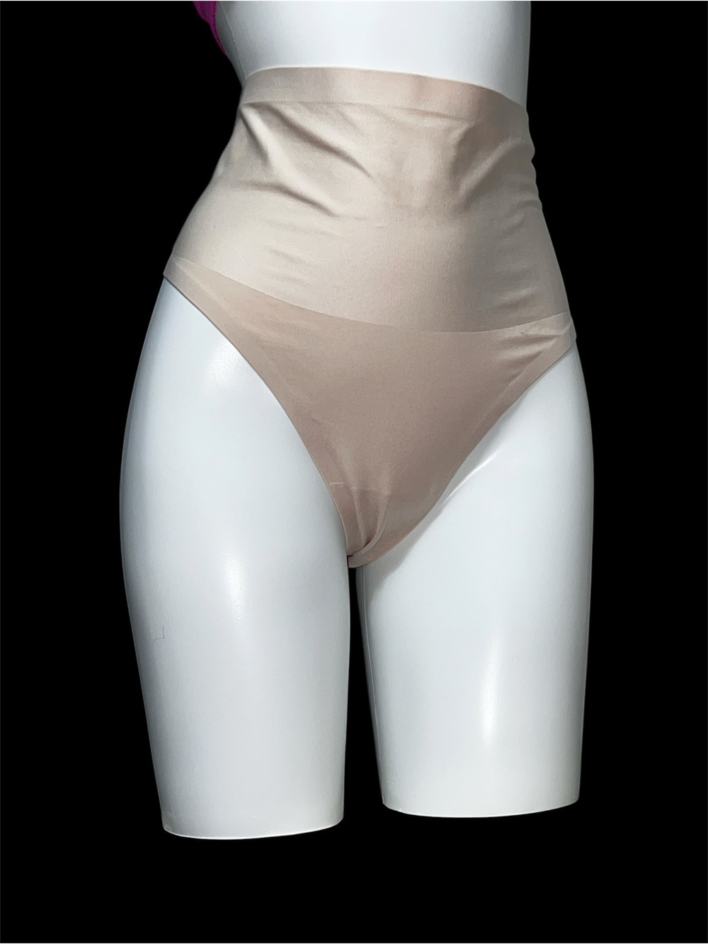 Thong/string Victoria's Secret High-Waist Shaping Brief in Beige SZ M
